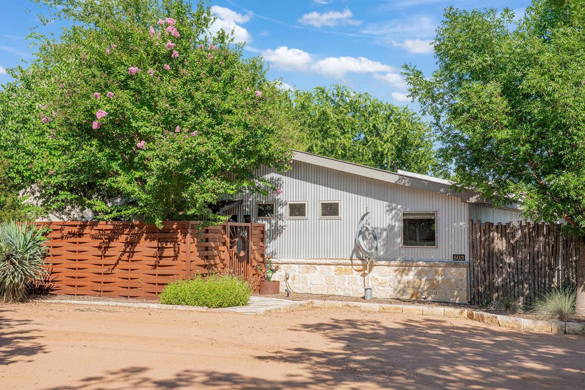 Claret House Full Kitchen And Private Hot Tub Βίλα Φρέντερικσμπεργκ Εξωτερικό φωτογραφία