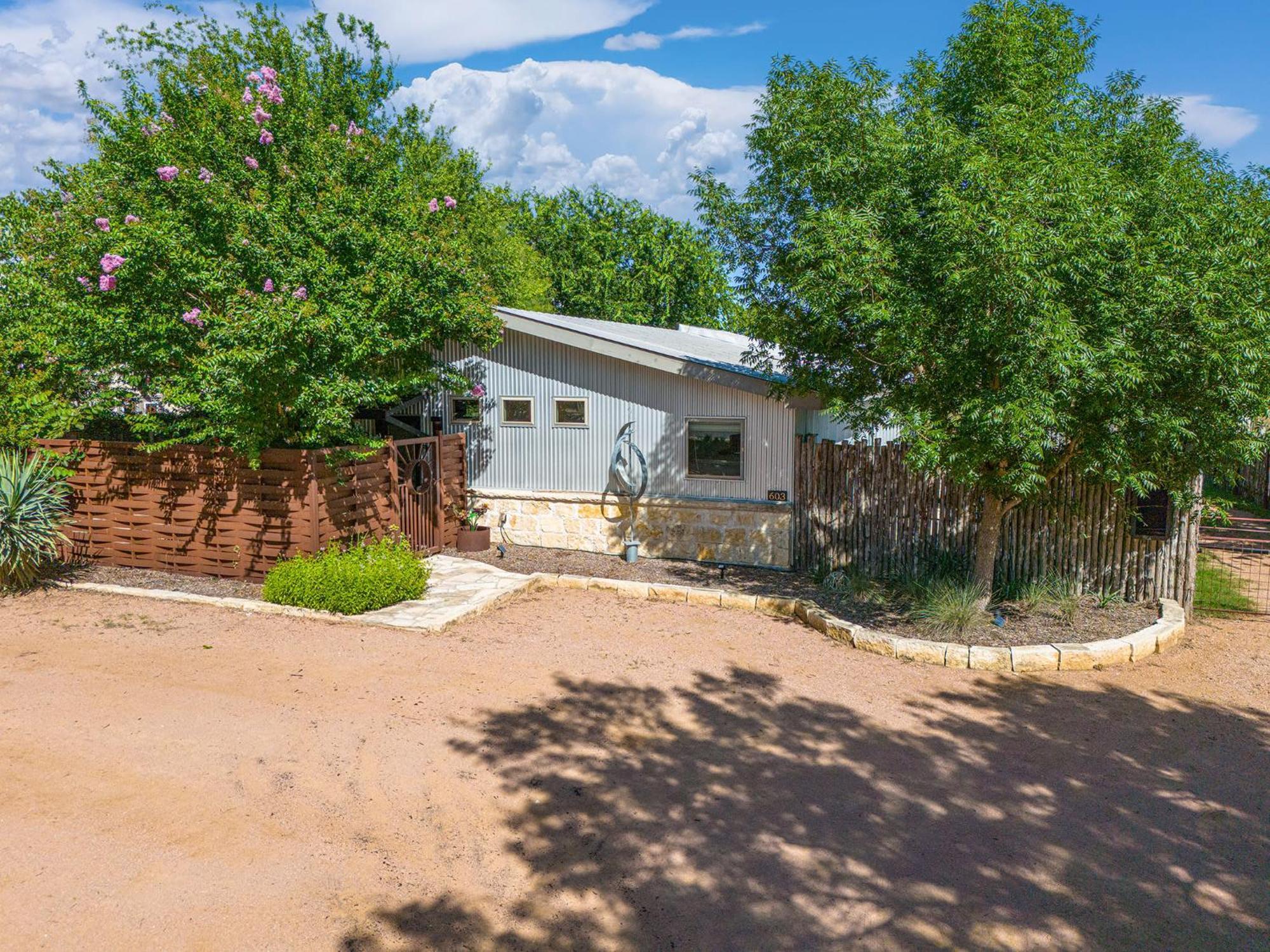Claret House Full Kitchen And Private Hot Tub Βίλα Φρέντερικσμπεργκ Εξωτερικό φωτογραφία